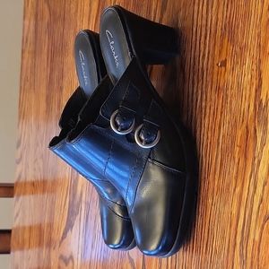 Clark's Black Dress SHOES